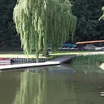 Apartment Wassersport-appartements Am Stoessensee *