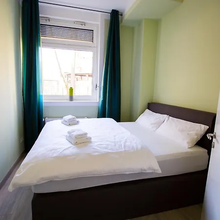 Wassersport-appartements Am Stoessensee